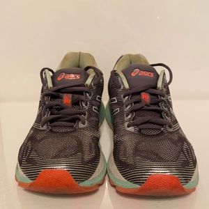 ASICS Grey & Coral Gel-Nimbus 19 - Size US 8.5